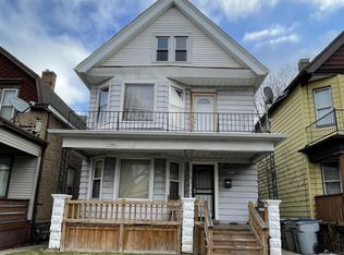 2226 S 6th St, Milwaukee, WI 53215