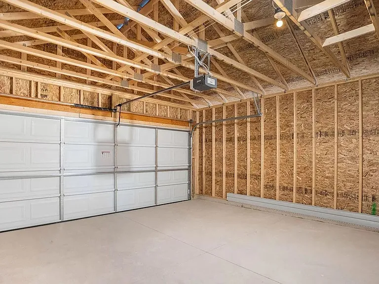 2375 Bethie Dr — Photo 24