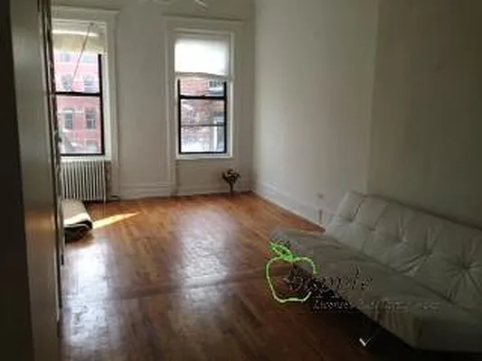 Rented by Bapple | media 16