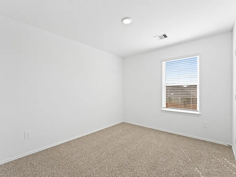 Emerald Ocean Dr — Photo 15