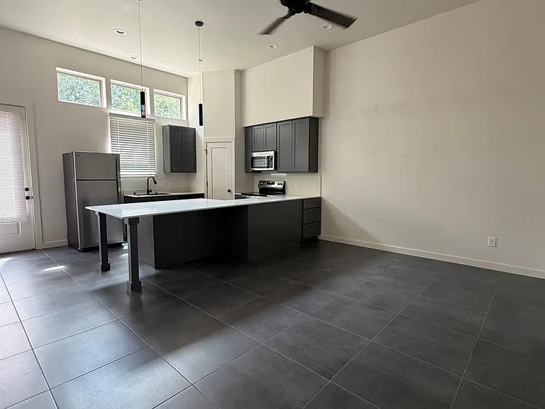 13114 Honey Suckle Ridge Ln — Photo 25