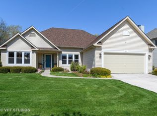 741 Inverness Dr, Aurora, IL