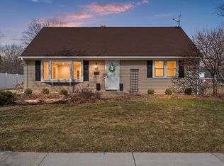 637 N Winnebago St, De Pere, WI