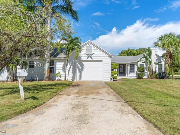 334 E Crescent Dr, Clewiston, FL 33440