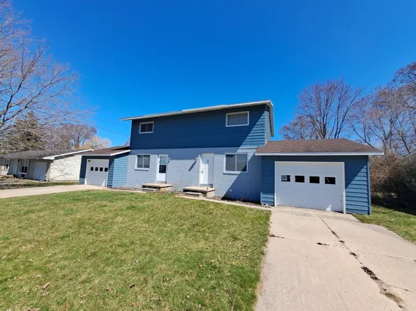 208 Henry, Clare, MI 48617