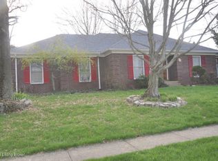 4501 Renaissance Dr, Jeffersontown, KY