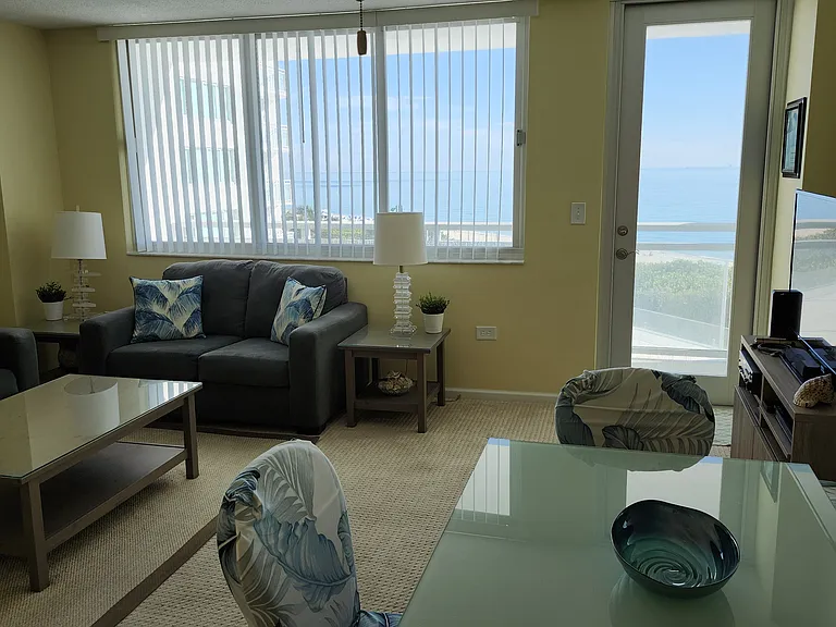 7135 Collins Ave — Photo 5