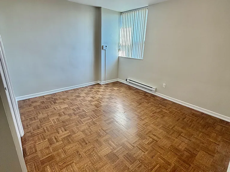 1209 Richmond St #703 — Photo 8