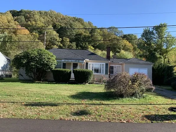 53 Wheeler St, South Shore, KY 41175