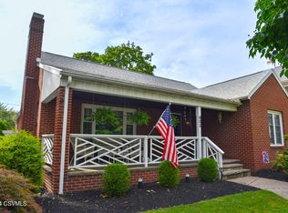 602 8th St, Selinsgrove, PA 17870