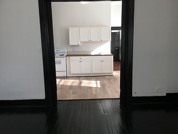 2nd image of 310 W Bolton St APT A