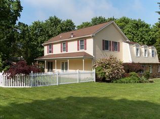 494 Route 173, Stewartsville, NJ 08886