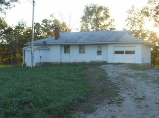 639 SE 701st Rd, Knob Noster, MO 65336