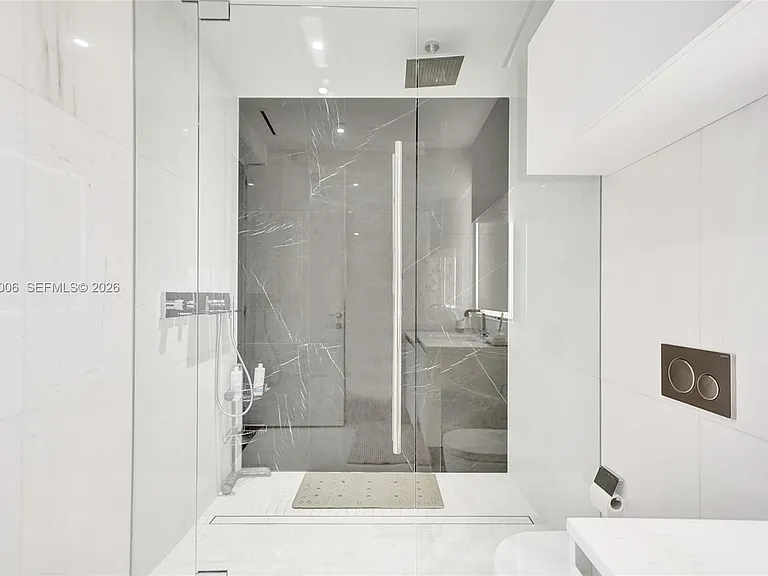 300 Biscayne Boulevard Way #1808W — Photo 29