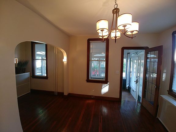 Freshly painted walls- clean, and bright!