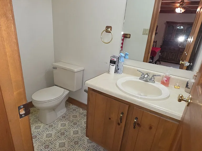 42 Cavalier Ct — Photo 7