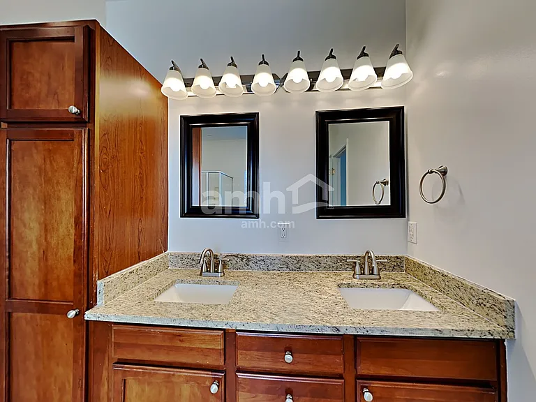 209 Boswell Ln — Photo 13
