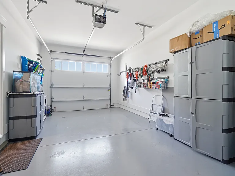 Attached Garage