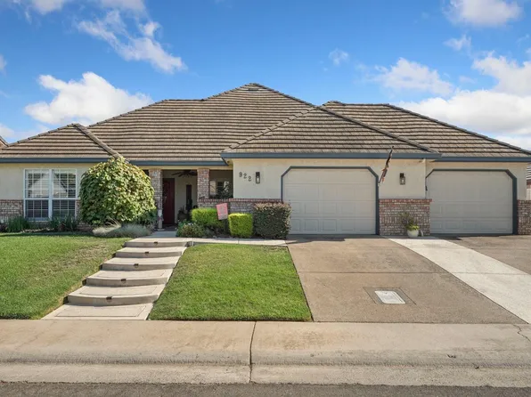 922 Chisholm Trl, Galt, CA 95632