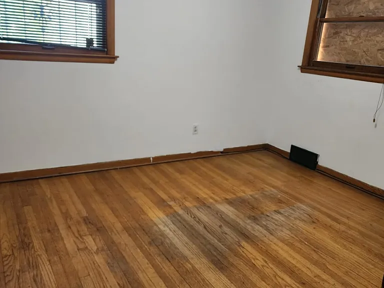 18940 Tireman St — Photo 12