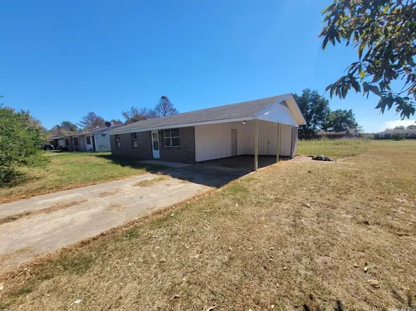 212 Fruitwood Dr, McGehee, AR 71654