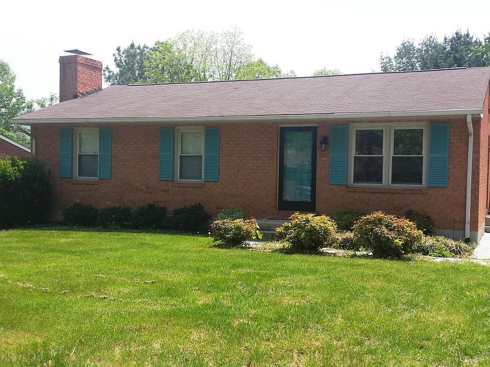 1st image of 118 Lenox Cir