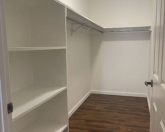 4th image of 1337 N Sierra Bonita Ave APT 304