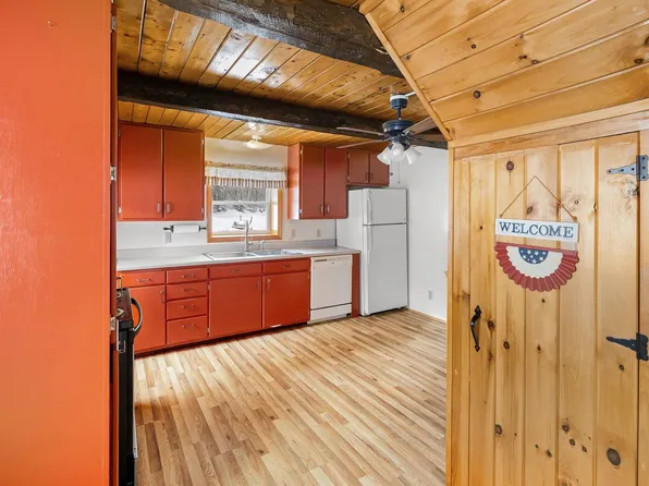 333 Chamberlain Road, Canaan, VT 05903