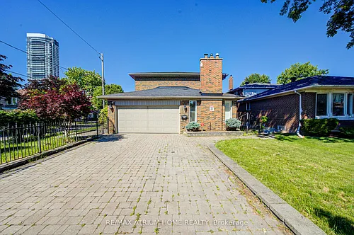 8 Patrick Blvd Photo 1