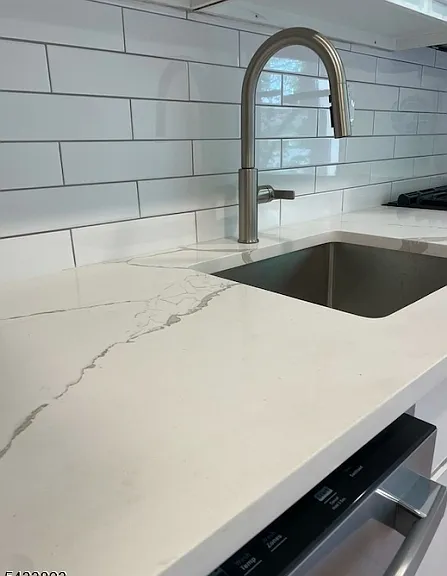 57B Sandra Cir #4 — Photo 10