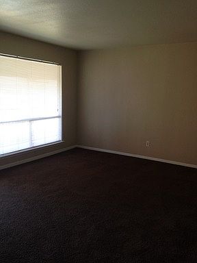 2nd image of 700 Industrial Blvd APT 202