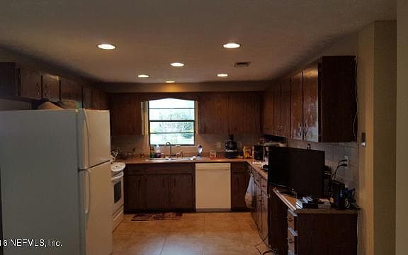 2nd image of 2340 Constitution Dr