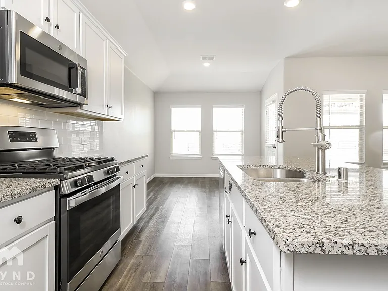 444 Buckeye Ave — Photo 3