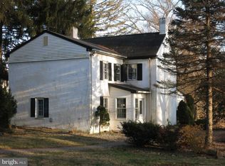 925 Sandy Ridge Rd, Doylestown, PA 18901