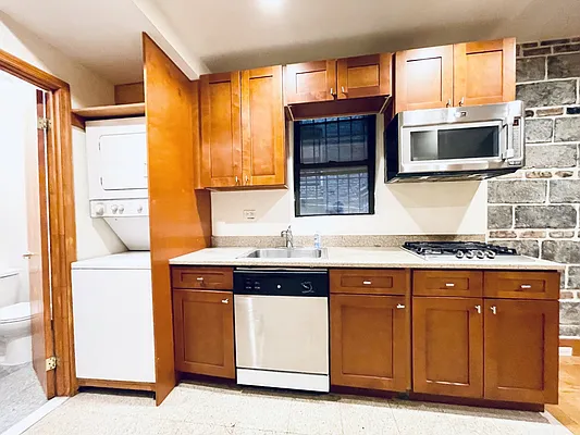 Rented by Douglas Elliman | media 25