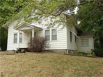 2nd image of 8621 Johnson Dr