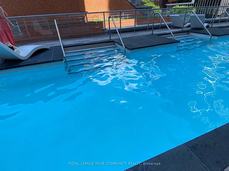 1 Yorkville Ave #1509 — Photo 26