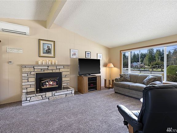 5th image of 8415 123rd Ave NE