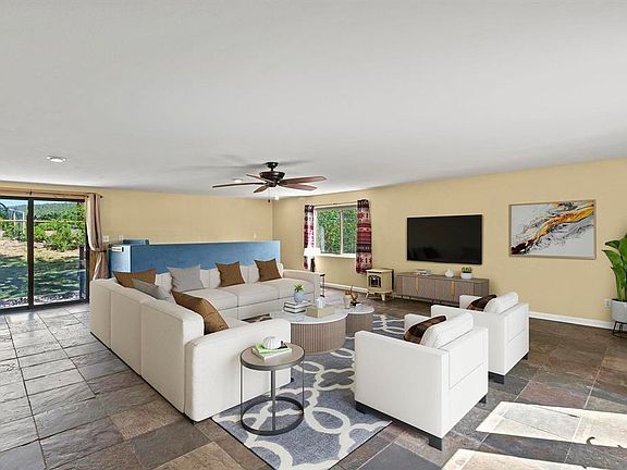 3rd image of 251 Little Bear Drive