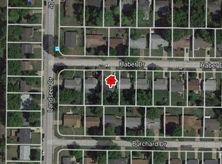 2566 Haber Dr, Saint Louis, MO 63136