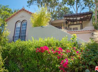 2458 Silver Lake Blvd, Los Angeles, CA 90039