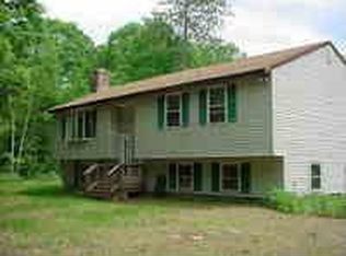 42 Blueberry Hill Rd, Raymond, NH 03077