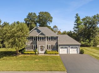 7 Partridge Ln, Raynham, MA 02767