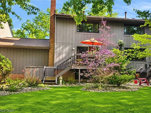 2nd image of 1044 Canyon View Rd #703F
