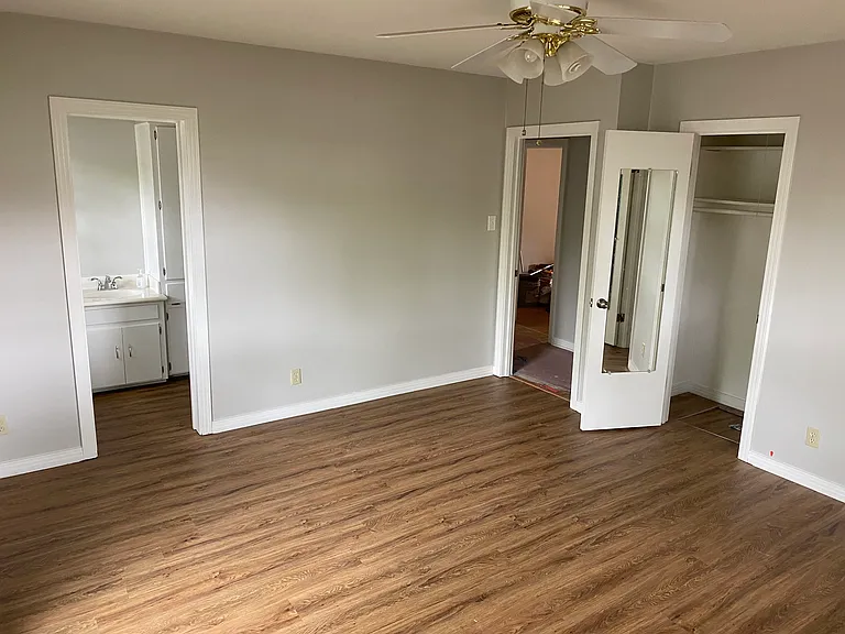 3825 Hubby Ave — Photo 29