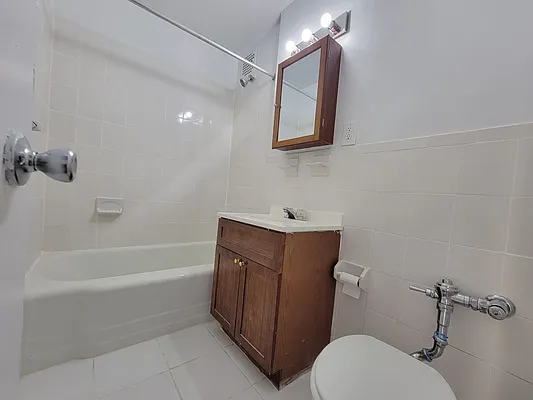 Rented by Affordable Housing Real Estate Corp | media 6