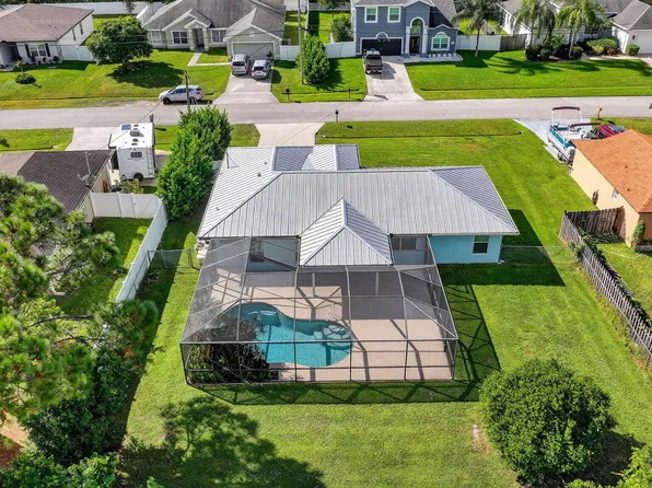6455 NW Foxglove Street NW, Port St Lucie, FL 34986