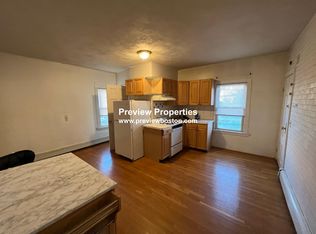 20 Snow St #2R, Brighton, MA 02135