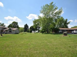 2385 Four Seasons Pkwy, Crown Point, IN 46307