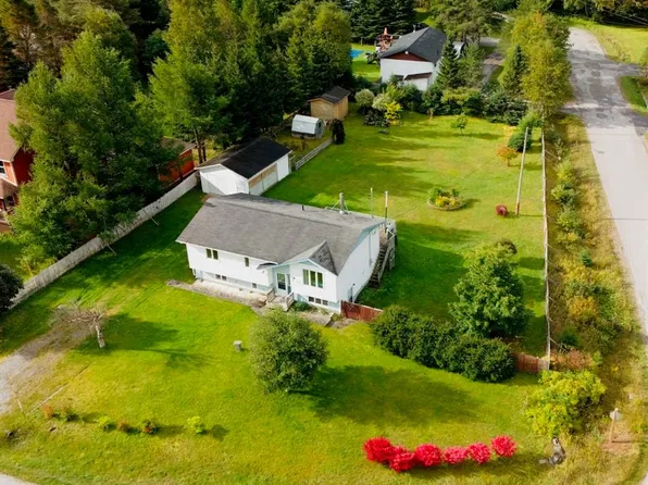 2 Roberts Drive, Little Rapids, NL A2H2N2